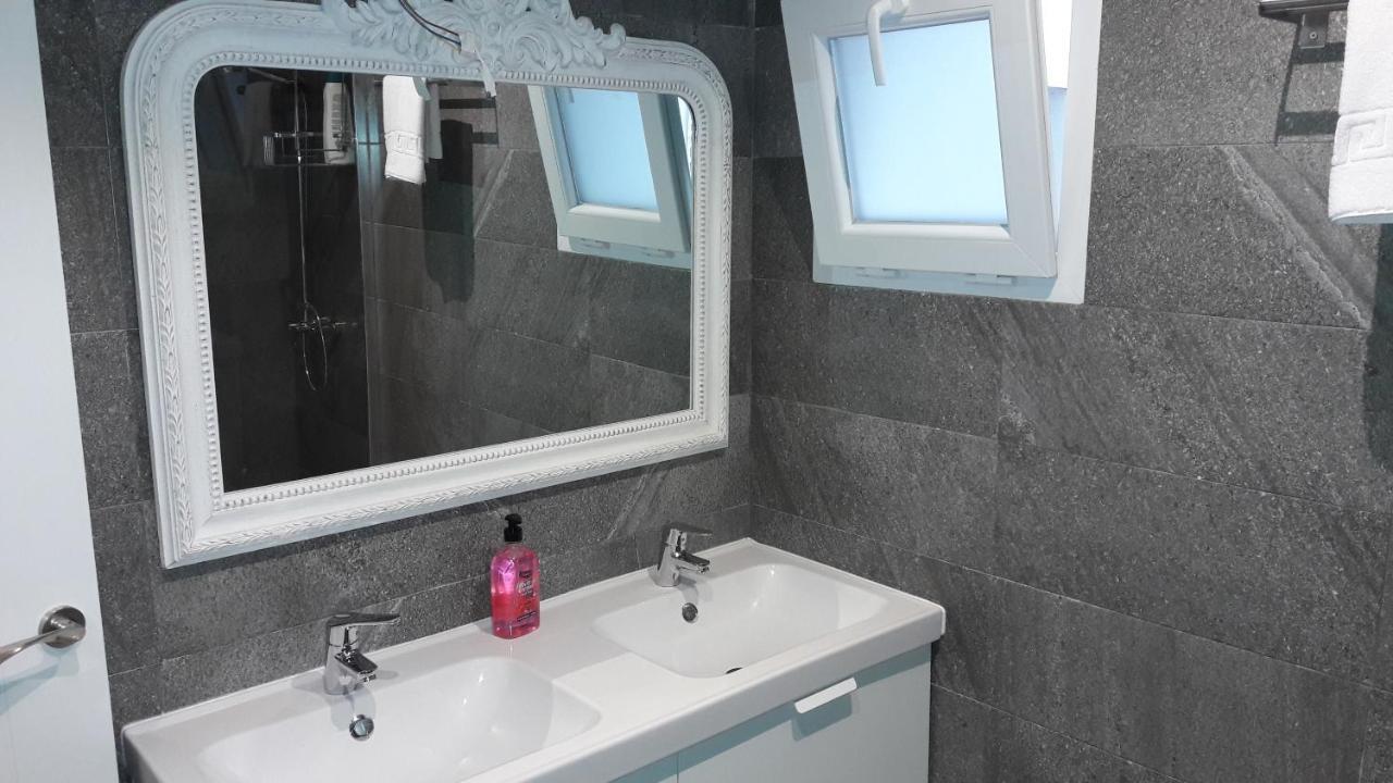 Guesting Velazquez Apartment Cadiz Ngoại thất bức ảnh